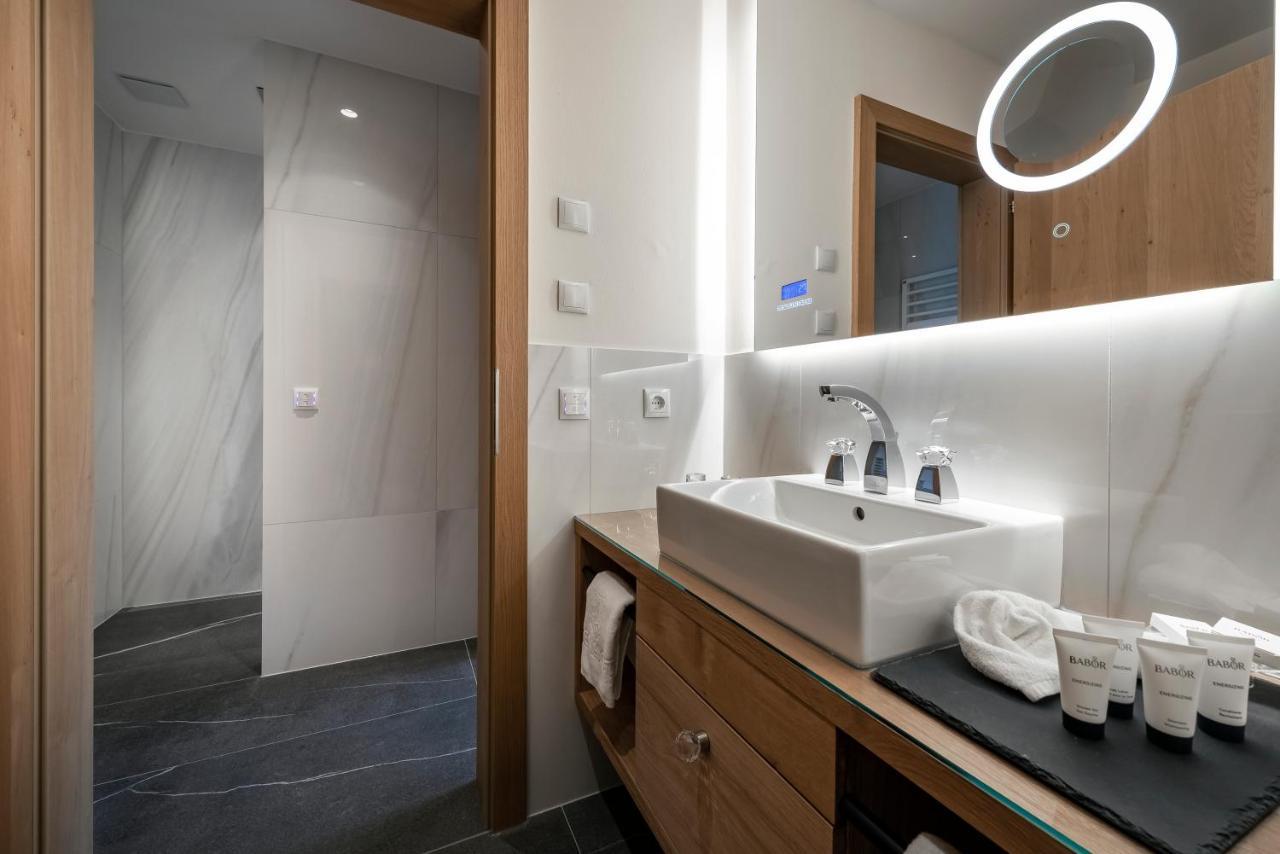 Baerenhotel Valdaora Esterno foto