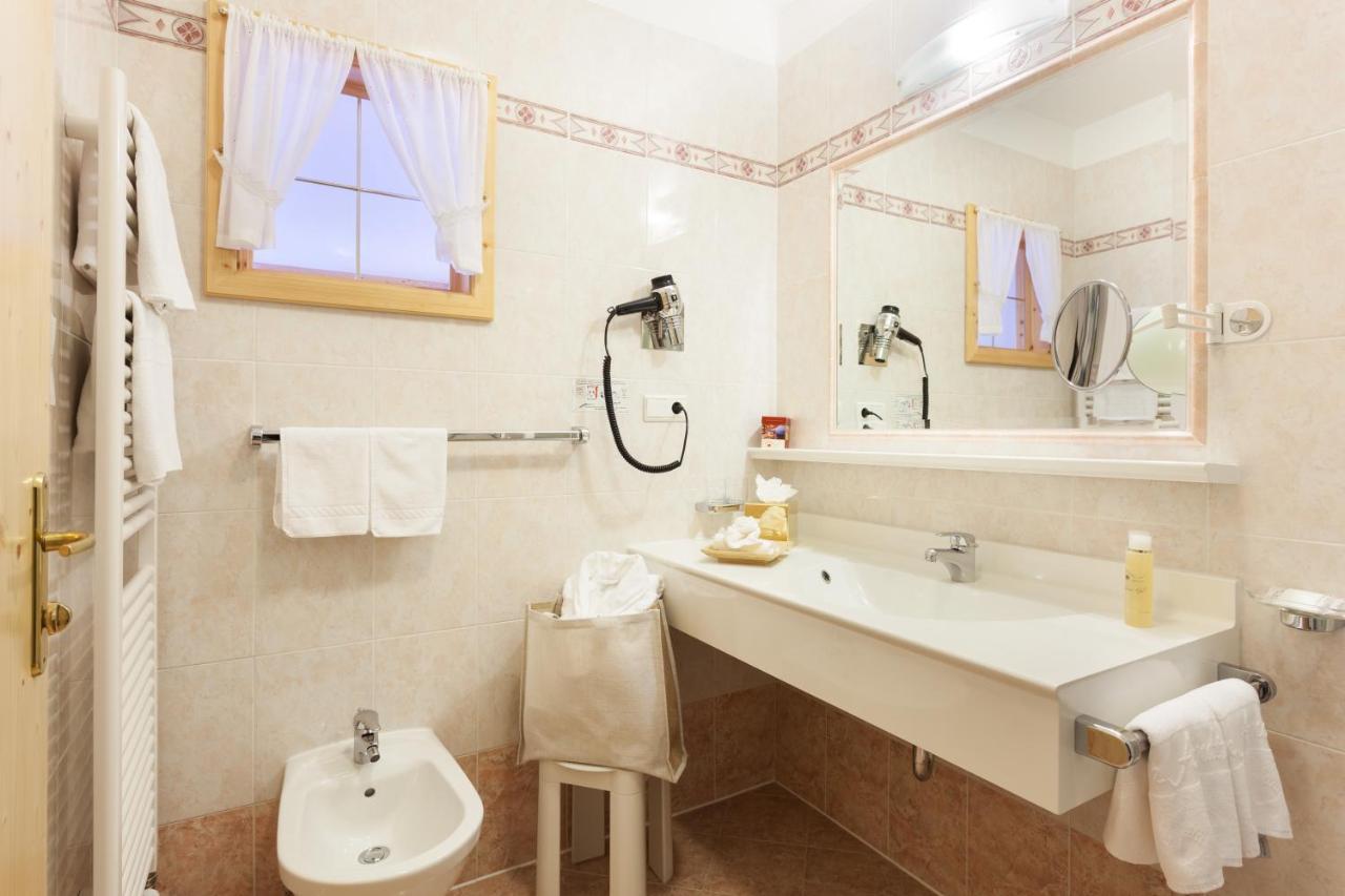 Baerenhotel Valdaora Esterno foto